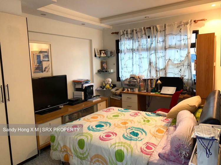 Blk 671A Jurong West Street 65 (Jurong West), HDB Executive #289137881